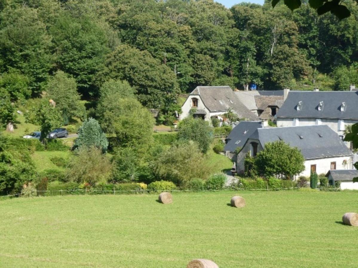 Le Gite D'En Haut Jarret Esterno foto