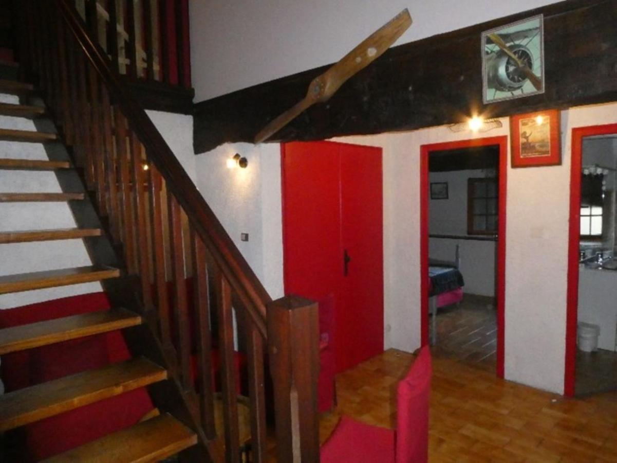 Le Gite D'En Haut Jarret Esterno foto